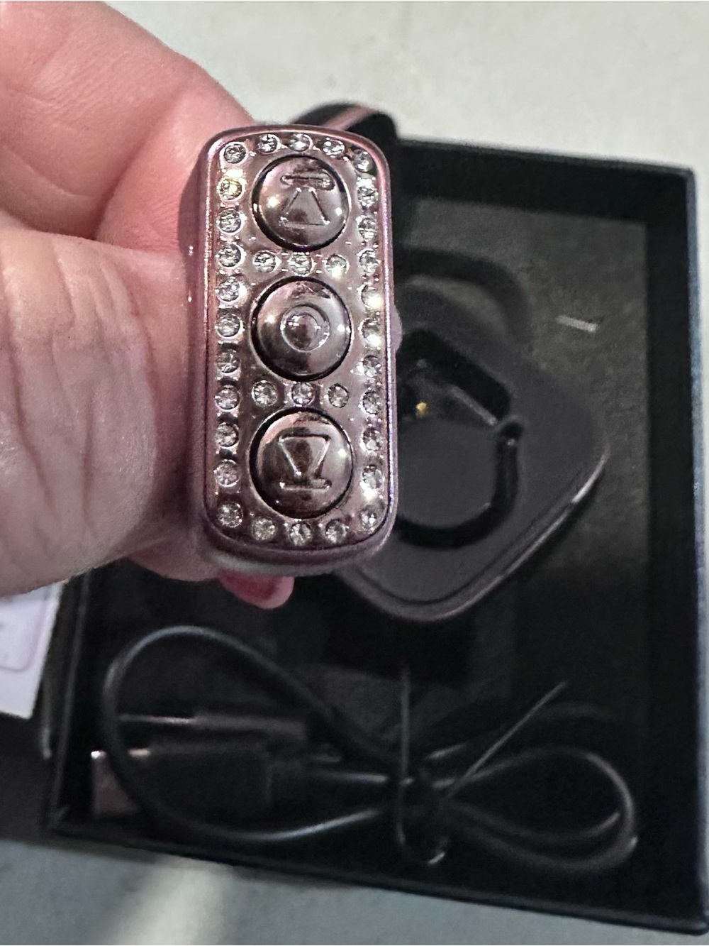 New Tiktok Scrolling Ring, Bluetooth Page Turner